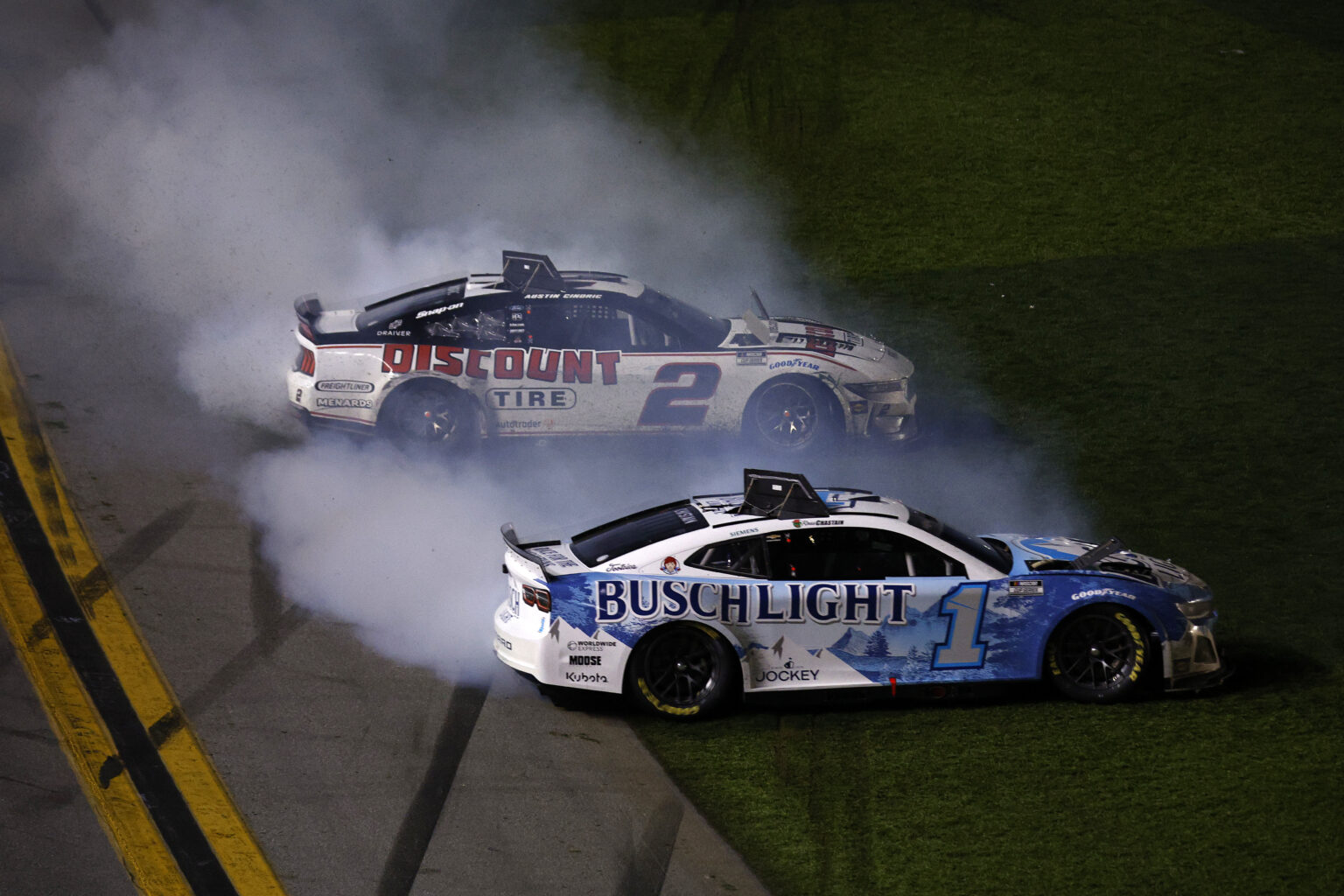 What Are the Roof Flaps on a NASCAR Stock Car? The Daily Downforce