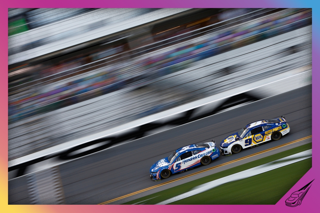 DAYTONA BEACH, FLORIDA - FEBRUARY 18: Kyle Larson, driver of the #5 HendrickCars.com Chevrolet, and Chase Elliott, driver of the #9 NAPA Auto Parts Chevrolet, driveduring practice for NASCAR Cup Series 64th Annual Daytona 500 at Daytona International Speedway on February 18, 2022 in Daytona Beach, Florida. (Photo by Sean Gardner/Getty Images)